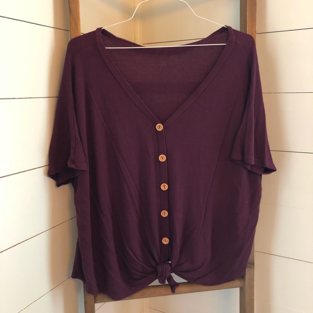 Maroon tie front top